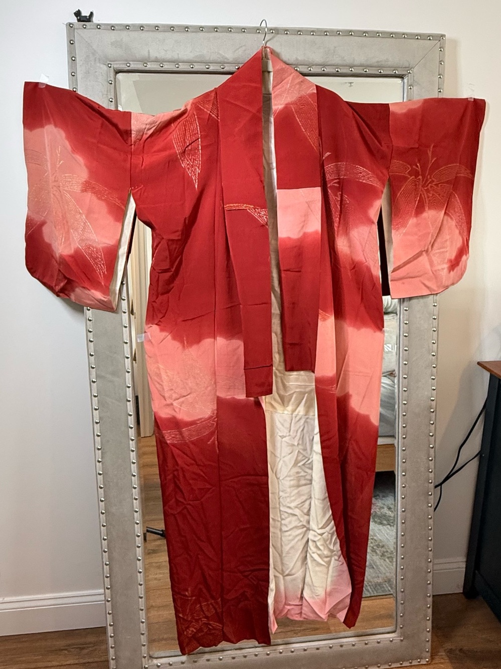 Vintage Silk Kimono Clouds of Mauve and Pink with Silver Details